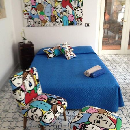 Domus Felix Bed & Breakfast Sorrento Dış mekan fotoğraf